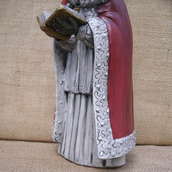 Vintage Handmade St. Nicholas Ceramic Figurine - Picture 14 of 16